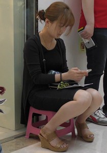 且听风吟4K丝足-少妇性感的蓝甲[1.71G]