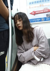 4K无水印性感美腿视频[161MB]