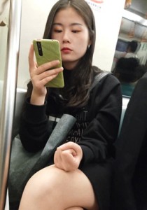 4K无水印性感美腿视频[146MB]