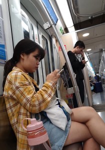 4K无水印性感美腿视频[147MB]