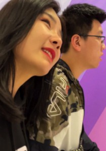 【TIMCOB】⭐原创CD⭐ 黑丝袜短裙小姐姐！N衬挡不住红saoN[820M]