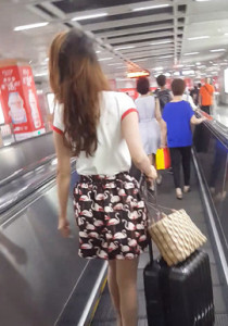096肉丝袜红皮鞋时尚美女的诱惑大长腿[1.11G]