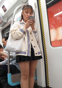 4K无水印性感美腿视频[274MB]