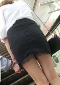 女神尤物高挑风满身材长腿美女超薄肉丝高跟极品美腿[1.09G]