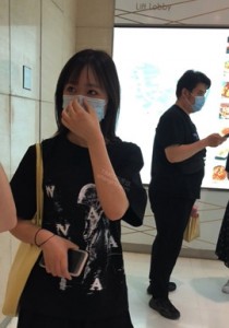 【TIMCOB】⭐CD原创⭐超美的小姐姐！电梯全程被拍！白内黑袜[318M]