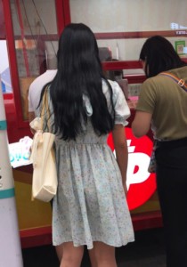 【TIMCOB】⭐CD原创⭐专注于买东西的小姐姐！肉色丝袜黄色N[391M]