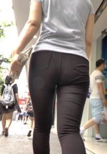 【渺小】黑裤扭得哥醉了[311M]