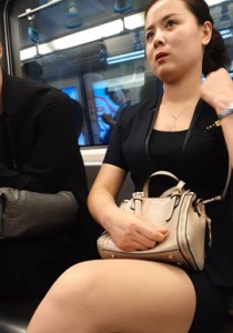 4K无水印性感美腿视频[161MB]