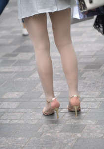 好圆润的肉丝袜高跟美女，丝袜太好太薄79张