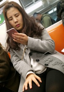 灰色大衣黑丝[771M]