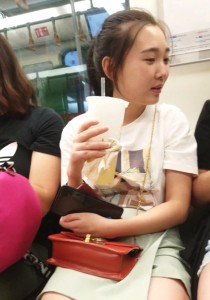 4K无水印性感美腿视频[251MB]