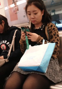 4K无水印性感美腿视频[121MB]