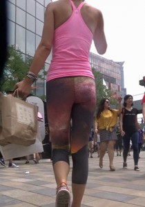 【若只是初见】动感十足的紧身健美裤少妇[396M]