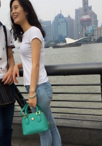 【内O3】观海的紧牛美女[215M]