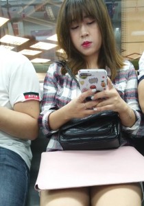 4K无水印性感美腿视频[133MB]