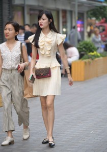 152太美太有气质。女生就该这么打扮54张