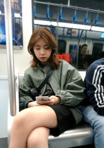 4K无水印性感美腿视频[270MB]