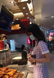 【TIMCOB】⭐CD原创⭐精品OL下班买吃的！透明NK反差！爆M[438M]