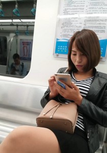 4K无水印性感美腿视频[361MB]