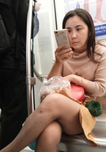 4K无水印性感美腿视频[167MB]